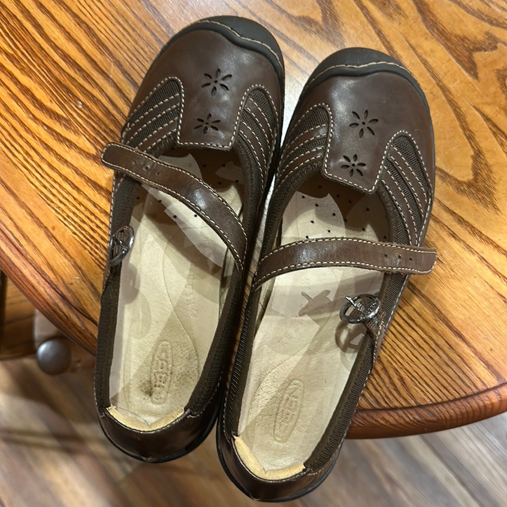 Keen Leather Flats